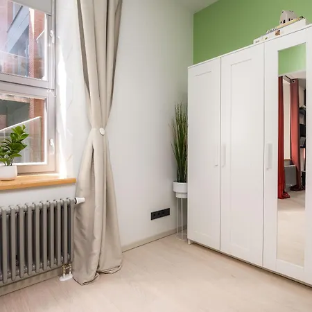 Spacious And Modern Centre Deluxe Entire Flat For Business And Apartment Pärnu